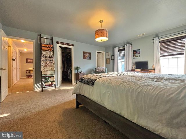 105 DEERWOODS PL, Myersville, MD 21773