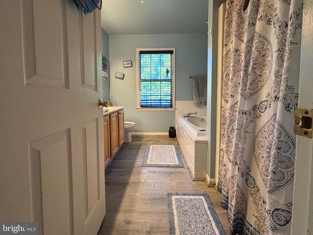 105 DEERWOODS PL, Myersville, MD 21773