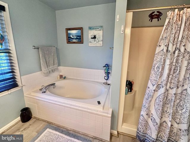 105 DEERWOODS PL, Myersville, MD 21773