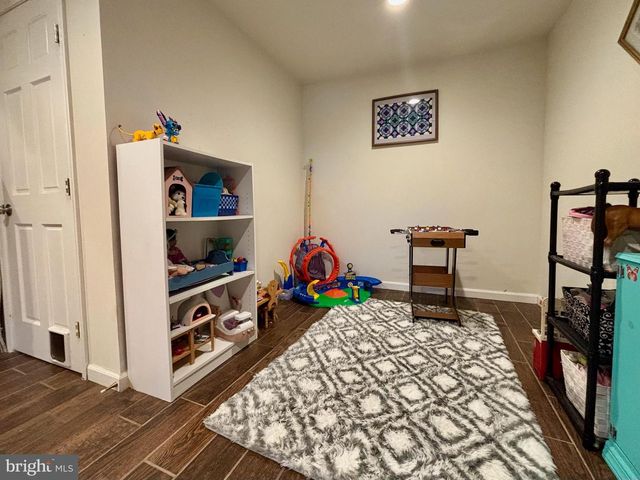 105 DEERWOODS PL, Myersville, MD 21773