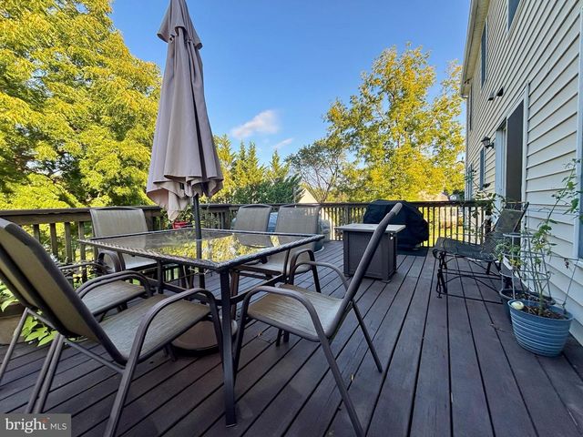 105 DEERWOODS PL, Myersville, MD 21773