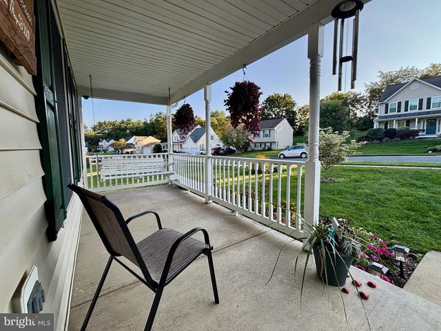 105 DEERWOODS PL, Myersville, MD 21773