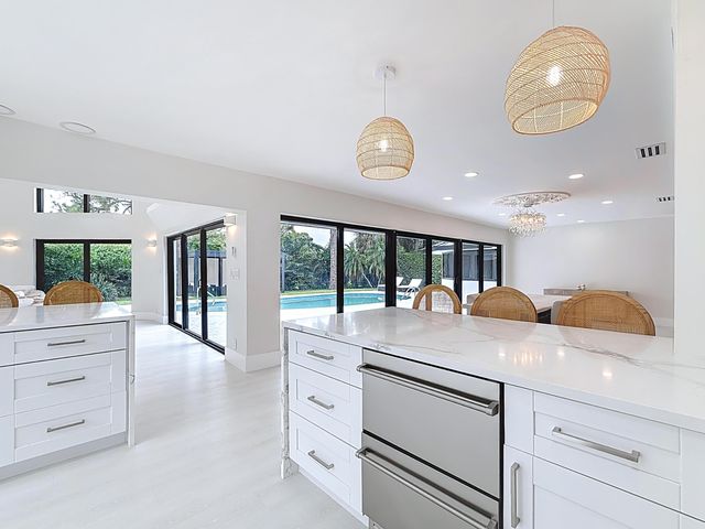 5100 Pineview Circle, Delray Beach, FL 33445