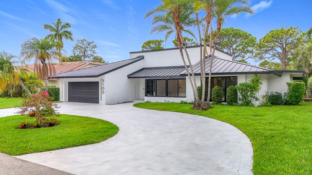 5100 Pineview Circle, Delray Beach, FL 33445