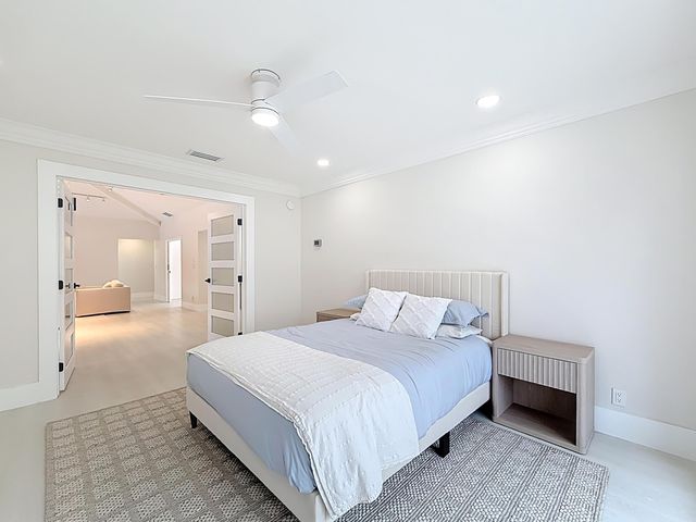 5100 Pineview Circle, Delray Beach, FL 33445
