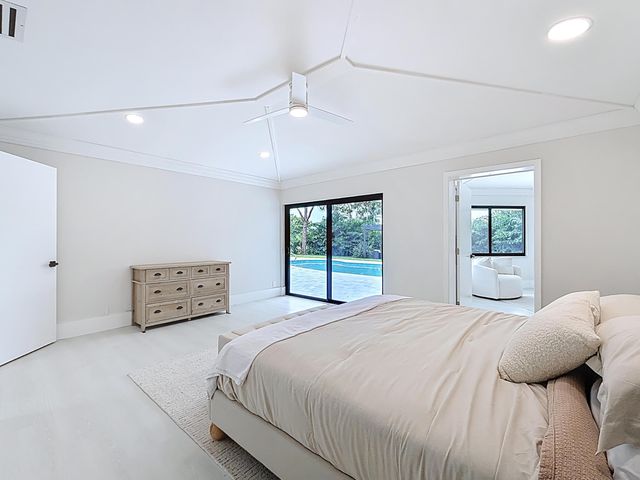 5100 Pineview Circle, Delray Beach, FL 33445
