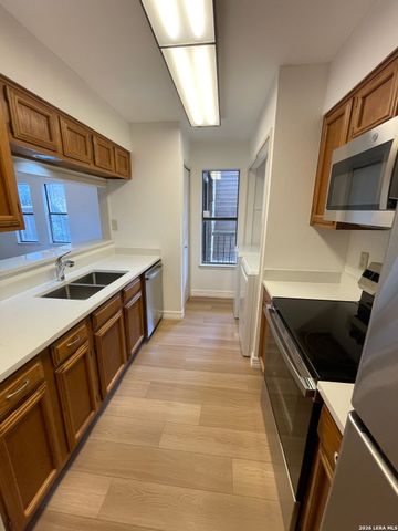 11520 Huebner Rd Apt 508, San Antonio, TX 78230