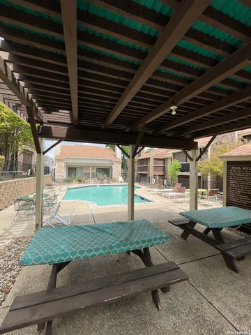 11520 Huebner Rd Apt 508, San Antonio, TX 78230