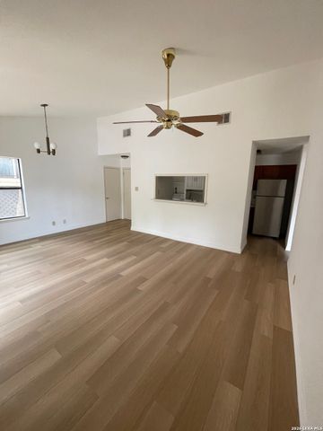 11520 Huebner Rd Apt 508, San Antonio, TX 78230