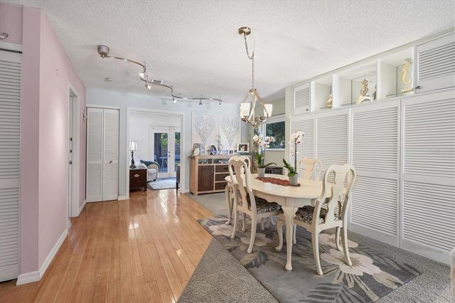 2213 19TH AVENUE W, Bradenton, FL 34205