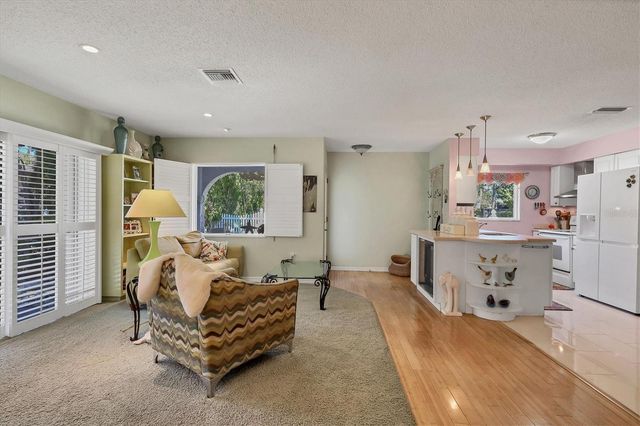 2213 19TH AVENUE W, Bradenton, FL 34205