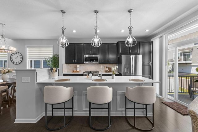 11502 81st Place N, Maple Grove, MN 55369