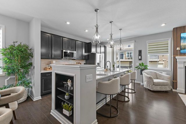 11502 81st Place N, Maple Grove, MN 55369