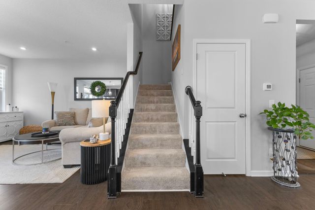 11502 81st Place N, Maple Grove, MN 55369