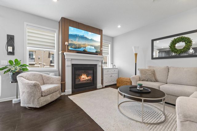 11502 81st Place N, Maple Grove, MN 55369