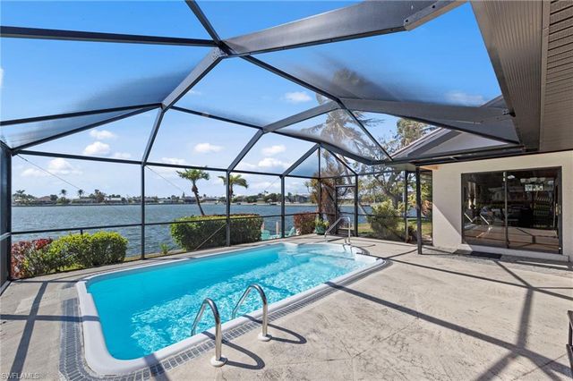 1420 SW 36th TER, Cape Coral, FL 33914