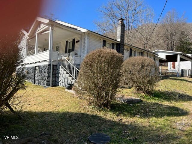 680 Left Poor Valley Road, Pennington Gap, VA 24277