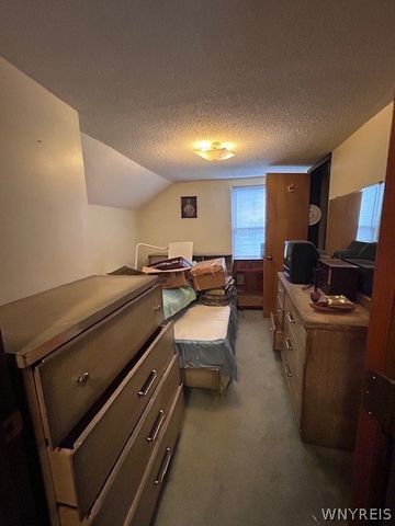 630 6th Street, Niagara Falls, NY 14301