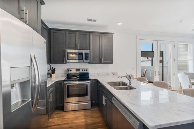 4405 Kentucky Ave Apt 401, Nashville, TN 37209