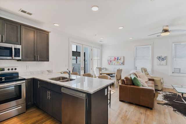 4405 Kentucky Ave Apt 401, Nashville, TN 37209