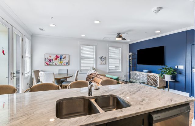 4405 Kentucky Ave Apt 401, Nashville, TN 37209