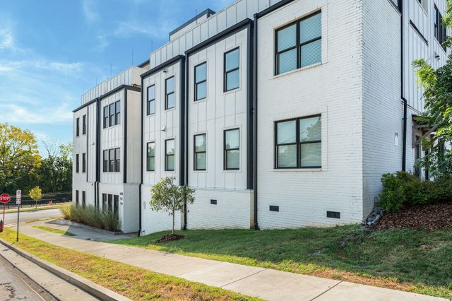 4405 Kentucky Ave Apt 401, Nashville, TN 37209