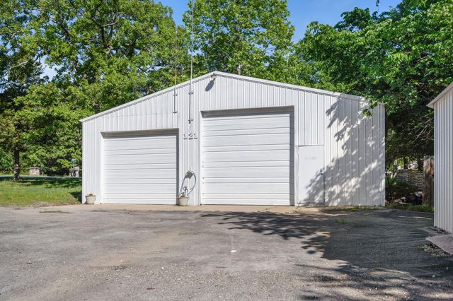 121 Forest Lane, Kimberling City, MO 65686