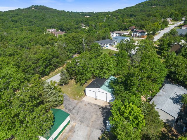 121 Forest Lane, Kimberling City, MO 65686