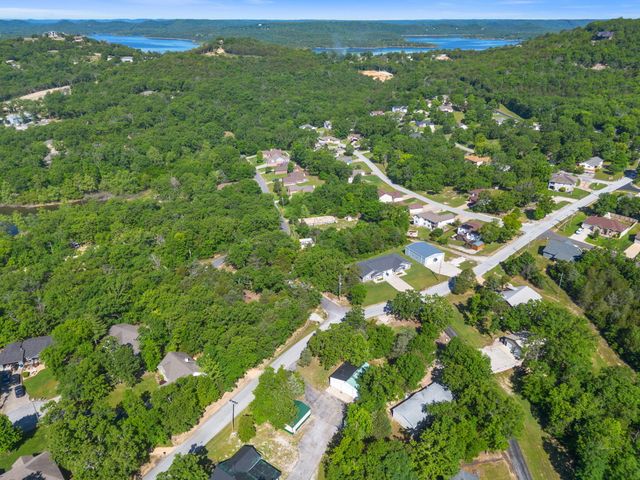 121 Forest Lane, Kimberling City, MO 65686