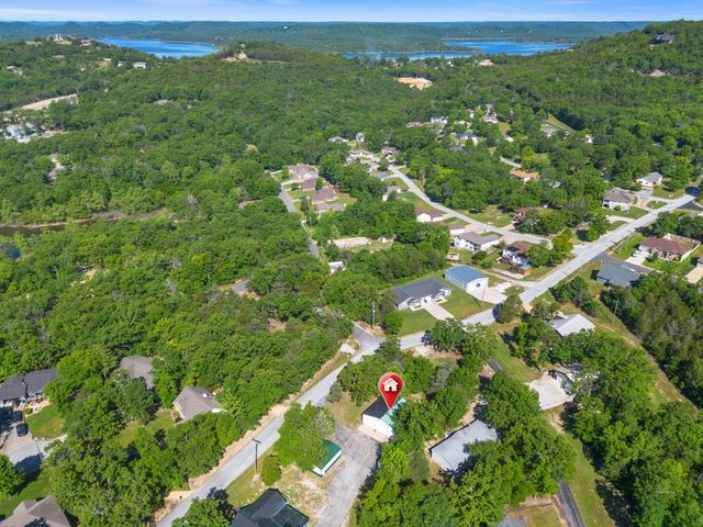 121 Forest Lane, Kimberling City, MO 65686
