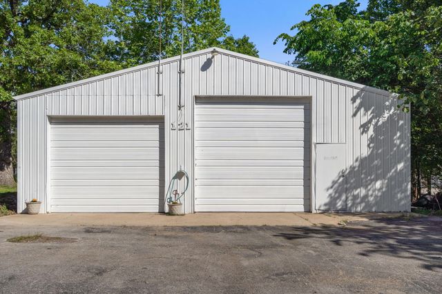 121 Forest Lane, Kimberling City, MO 65686