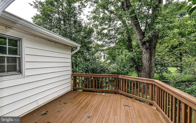 9531 OLD CREEK DR, Fairfax, VA 22032