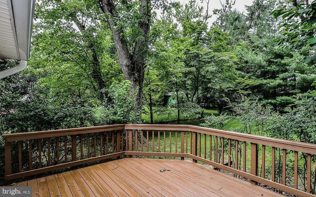 9531 OLD CREEK DR, Fairfax, VA 22032