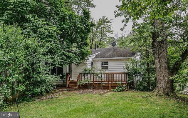 9531 OLD CREEK DR, Fairfax, VA 22032