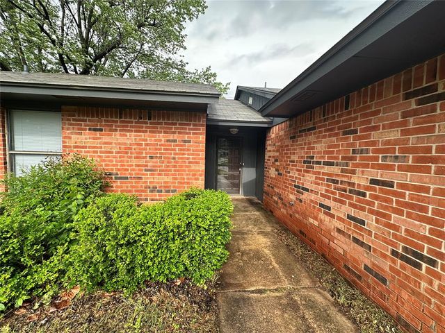 3628 Peregrine Drive, Norman, OK 73072