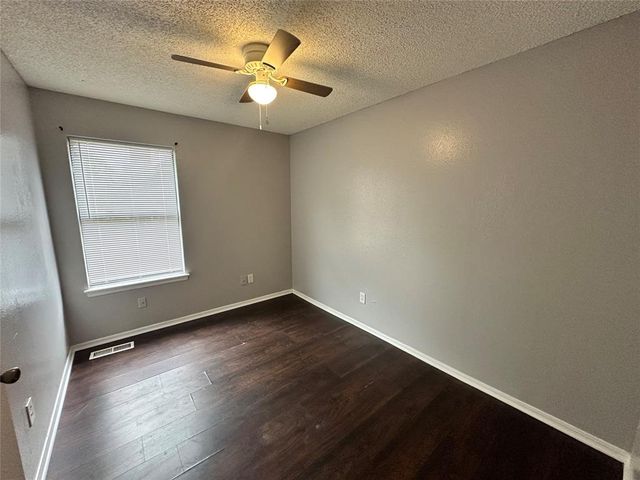 3628 Peregrine Drive, Norman, OK 73072