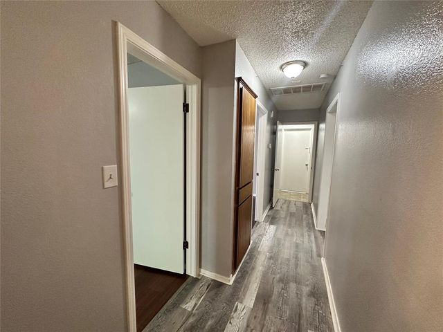 3628 Peregrine Drive, Norman, OK 73072