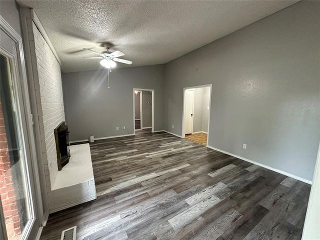 3628 Peregrine Drive, Norman, OK 73072