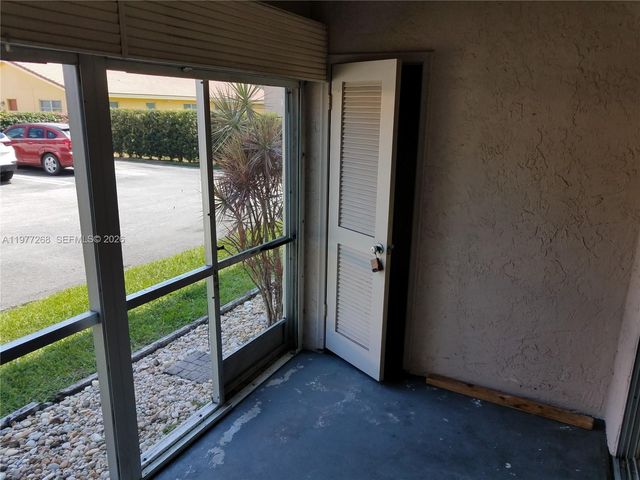 8605 W Sample Rd 111, Coral Springs, FL 33065