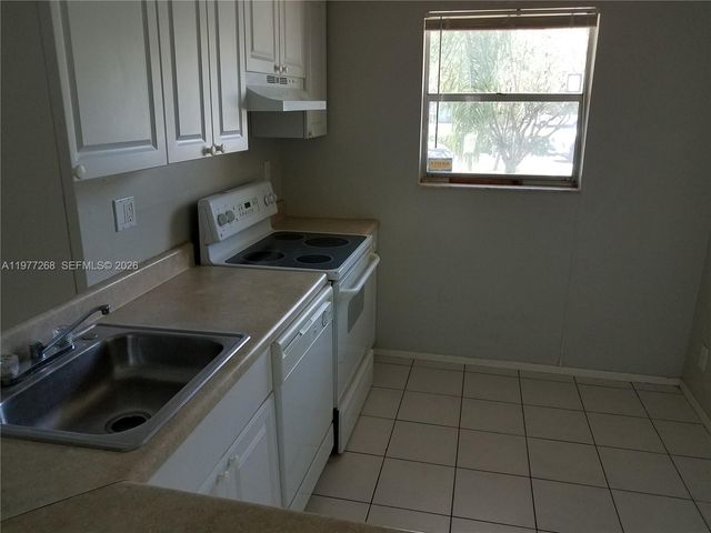 8605 W Sample Rd 111, Coral Springs, FL 33065