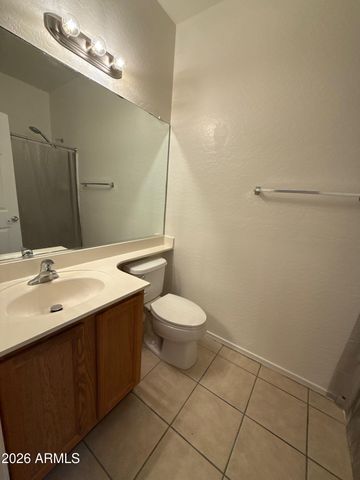 8858 W HILTON Avenue, Tolleson, AZ 85353