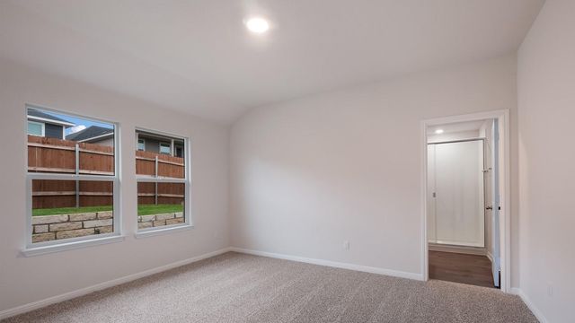 212 Rock Springs DR, Marble Falls, TX 78654