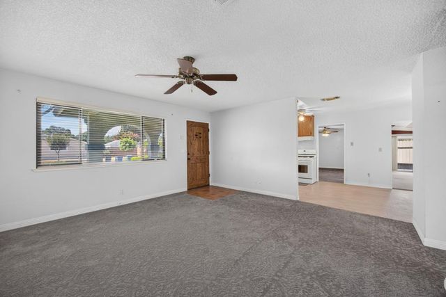 2300 Covered Wagon Cir, Elverta, CA 95626