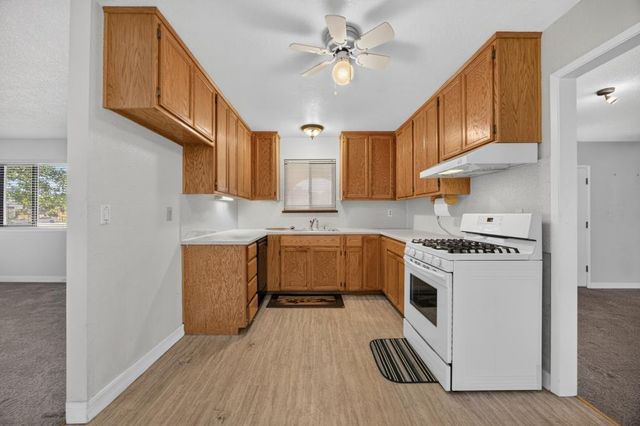 2300 Covered Wagon Cir, Elverta, CA 95626