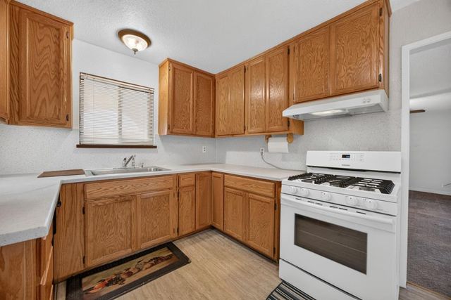 2300 Covered Wagon Cir, Elverta, CA 95626