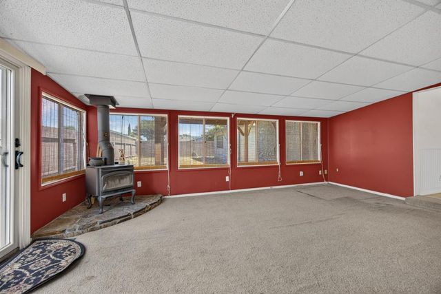 2300 Covered Wagon Cir, Elverta, CA 95626