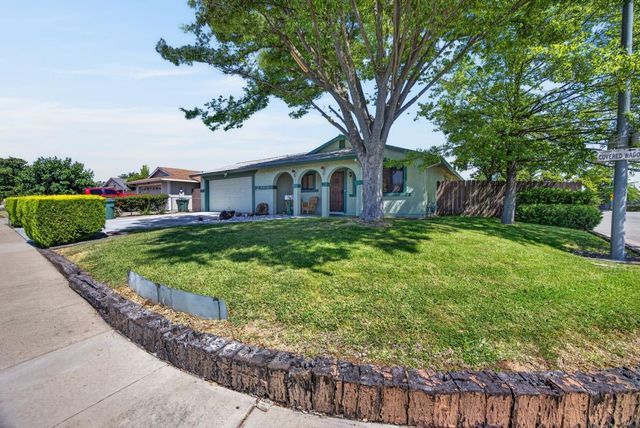 2300 Covered Wagon Cir, Elverta, CA 95626