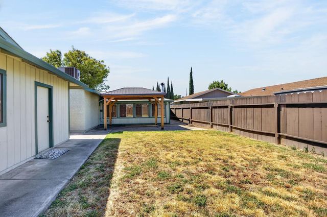 2300 Covered Wagon Cir, Elverta, CA 95626