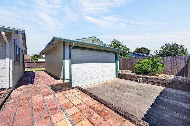 2300 Covered Wagon Cir, Elverta, CA 95626