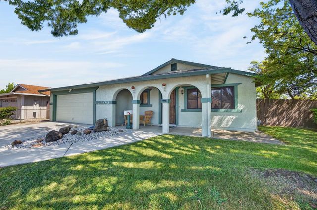 2300 Covered Wagon Cir, Elverta, CA 95626